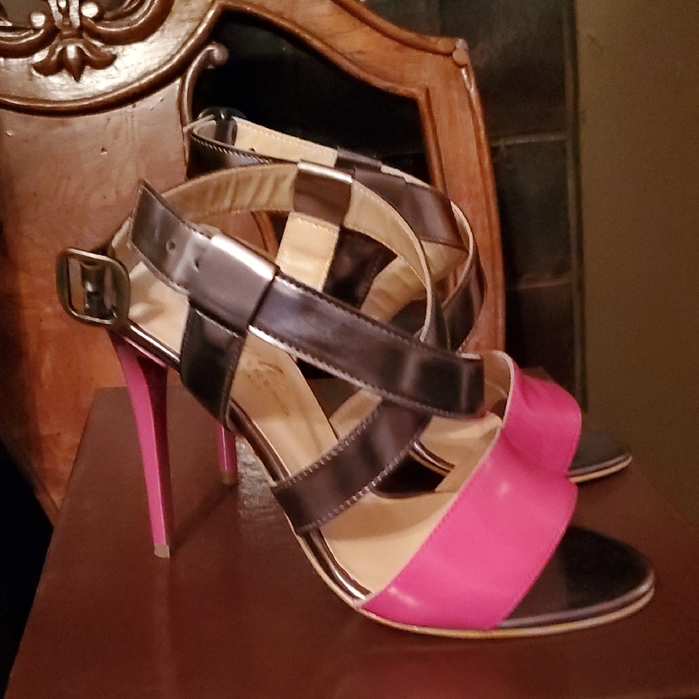 Nib Bruglia Pink and Grey Strappy Heels